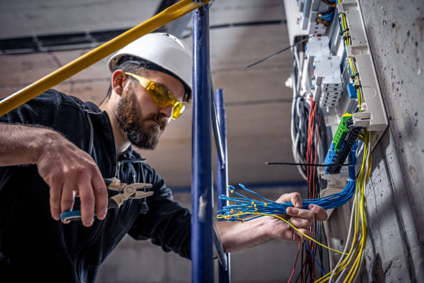 Best Residential Electrician Services  in Tukwila, WA