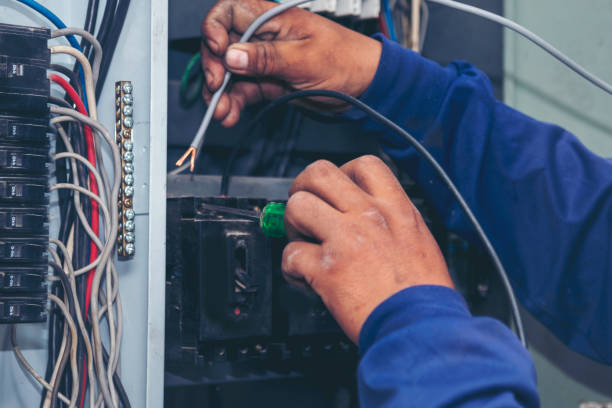 Best 24-Hour Electrician  in Tukwila, WA